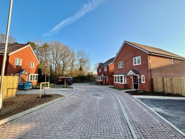 A view of the final Close at Westvale Park 🤳

Despite experiencing breaks in the build time, Westvale Park is now completed 🚧

Essex Sealants took on this project mid-term during phase 4 of the build in spring 2024 🏡

16 properties sealed and silliconed ✅

#westvalepark #essexsealants #sealedtoperfection #sealants #homes #sealingexcellence #experts #housingdevelopment #durablesealant #mastics #housingproject #newbuilds #sealantcontractors