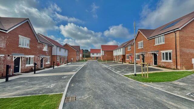 Essex Sealants started work at Broxbrough Park at the beginning of Autumn 2024!🍁

With the project split across two sites due to its scale, it has taken hard work and dedication to get to this point🏡✅

Quick progress has been made over the last 3 months and we are now at the half way point 🎉

#masticmanessex #sealantapplication #commercialsealant #sealantexperts #qualityfinish #durablesealants #newbuilds #seal #externalsealant #internalsealant